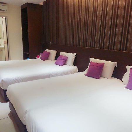 Remember Hotel Bukit Gambir Εξωτερικό φωτογραφία