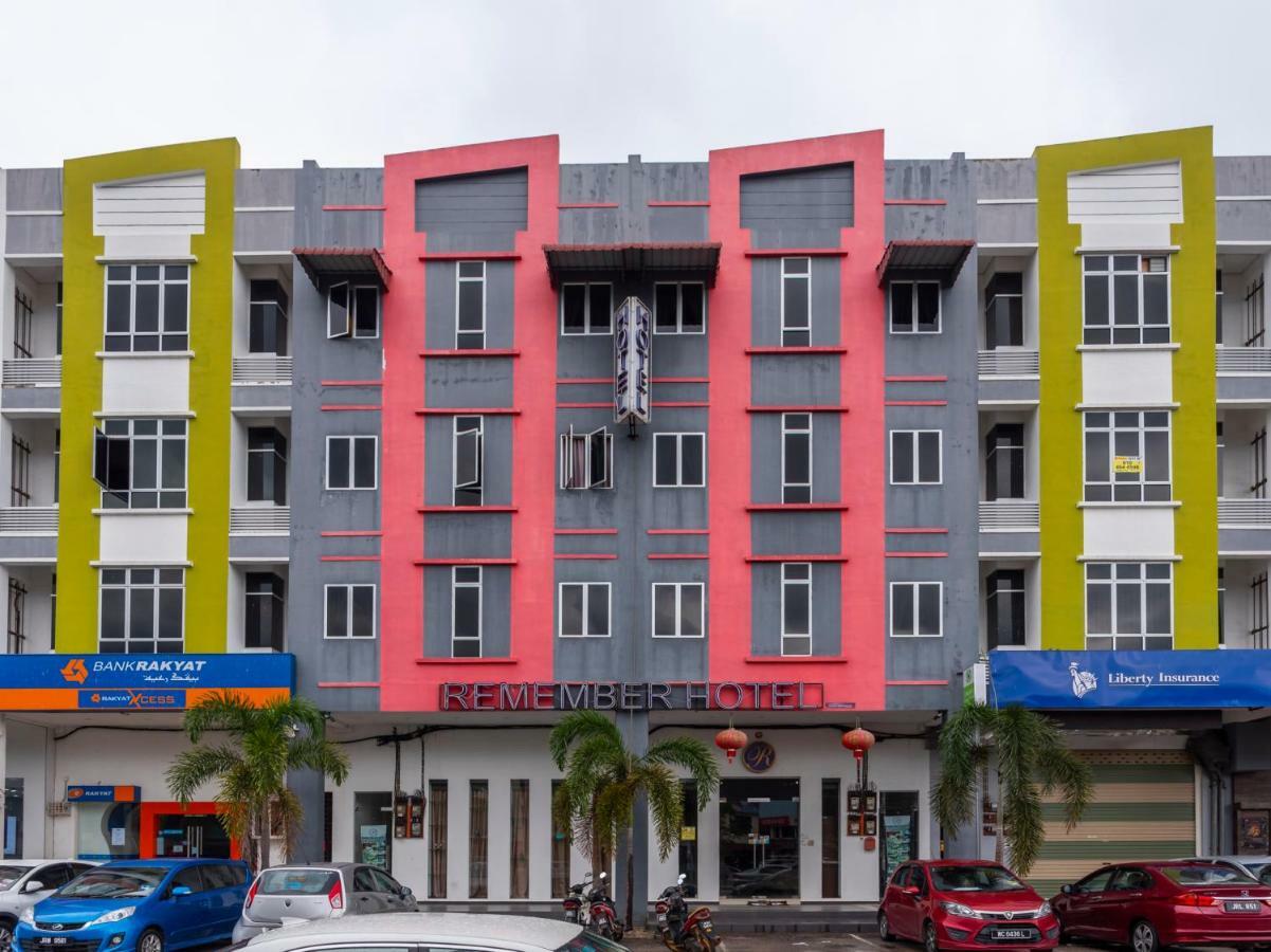 Remember Hotel Bukit Gambir Εξωτερικό φωτογραφία