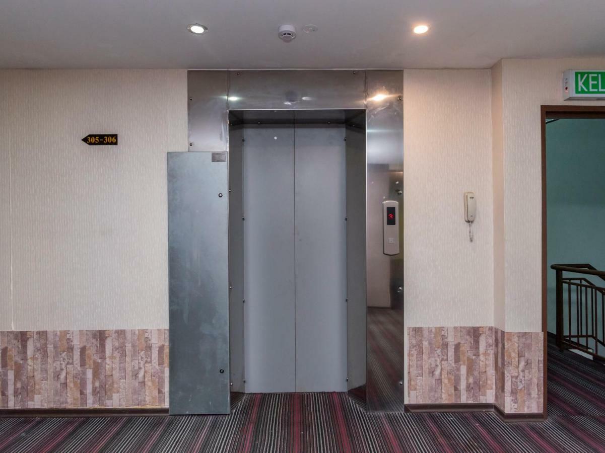Remember Hotel Bukit Gambir Εξωτερικό φωτογραφία