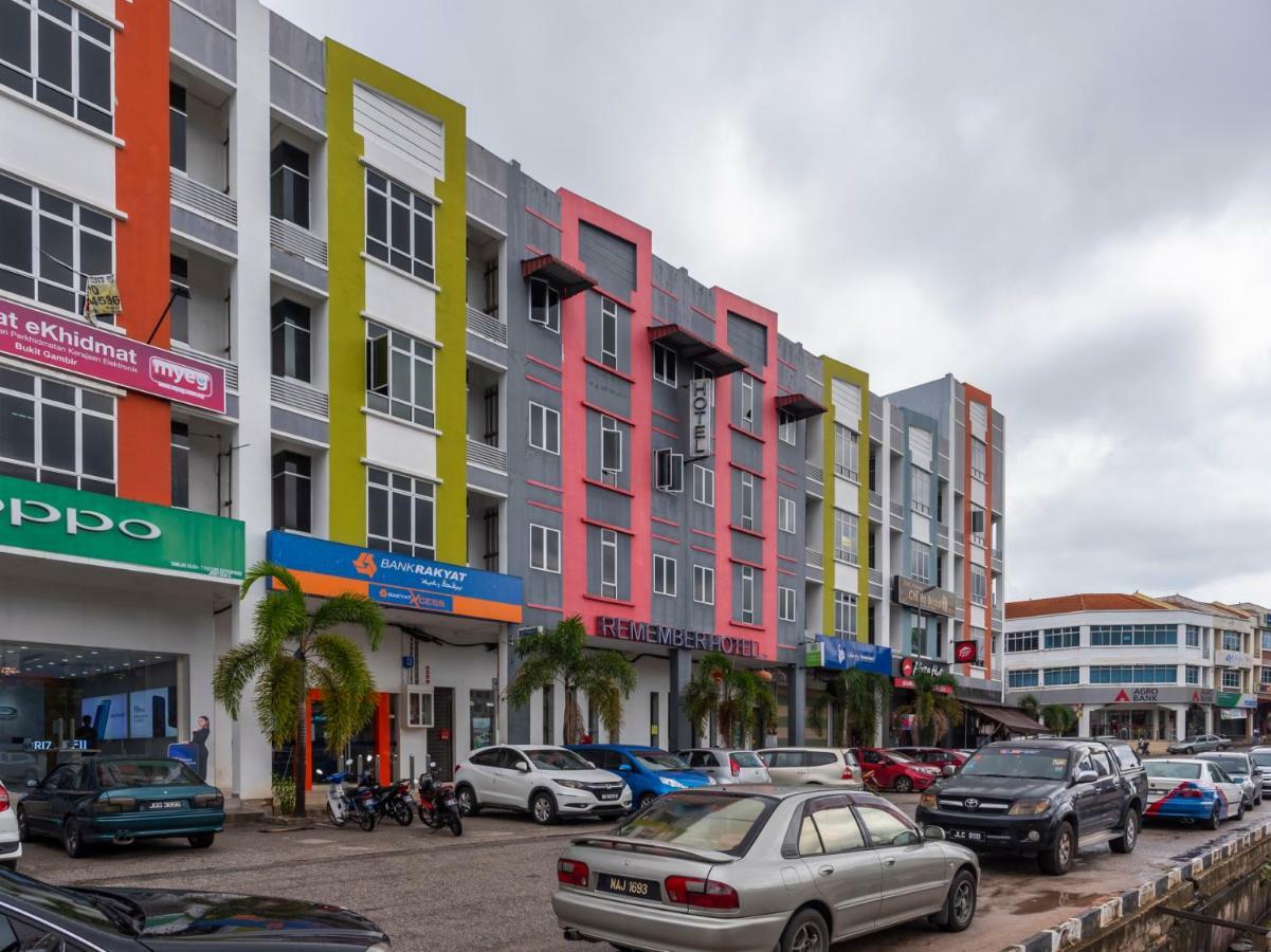 Remember Hotel Bukit Gambir Εξωτερικό φωτογραφία